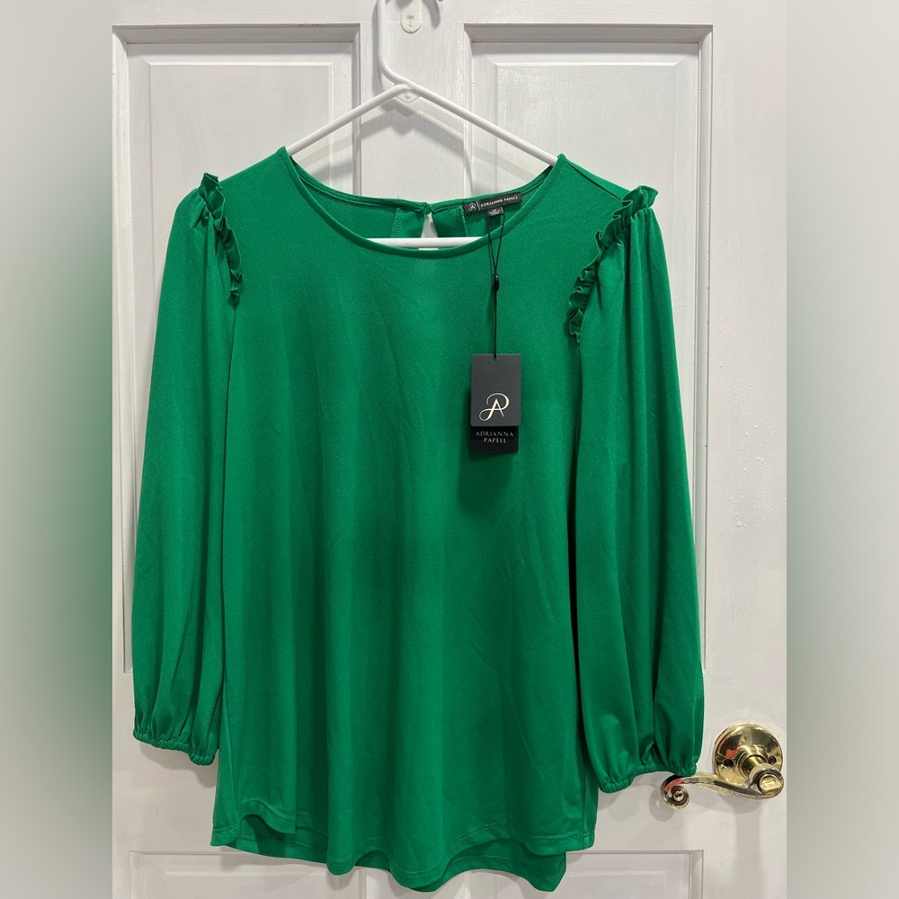 ADRIANNA PAPELL NWT Green Long Sleeve Ruffled Blouse Keyhole Back SIZE MEDIUM